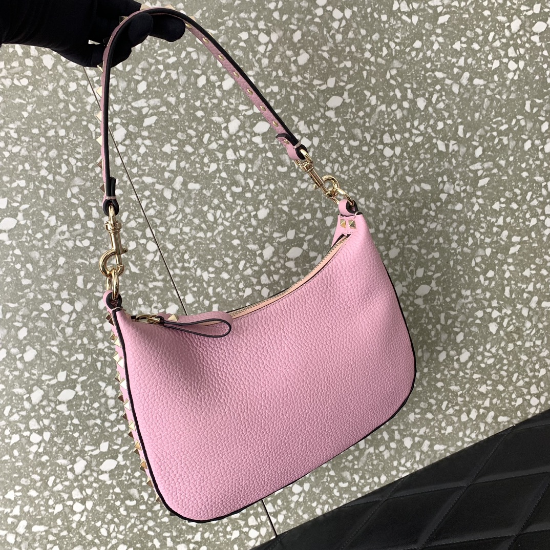 Valentino Garavani Rockstud Small Hobo Bag in Pink Grainy Calfskin